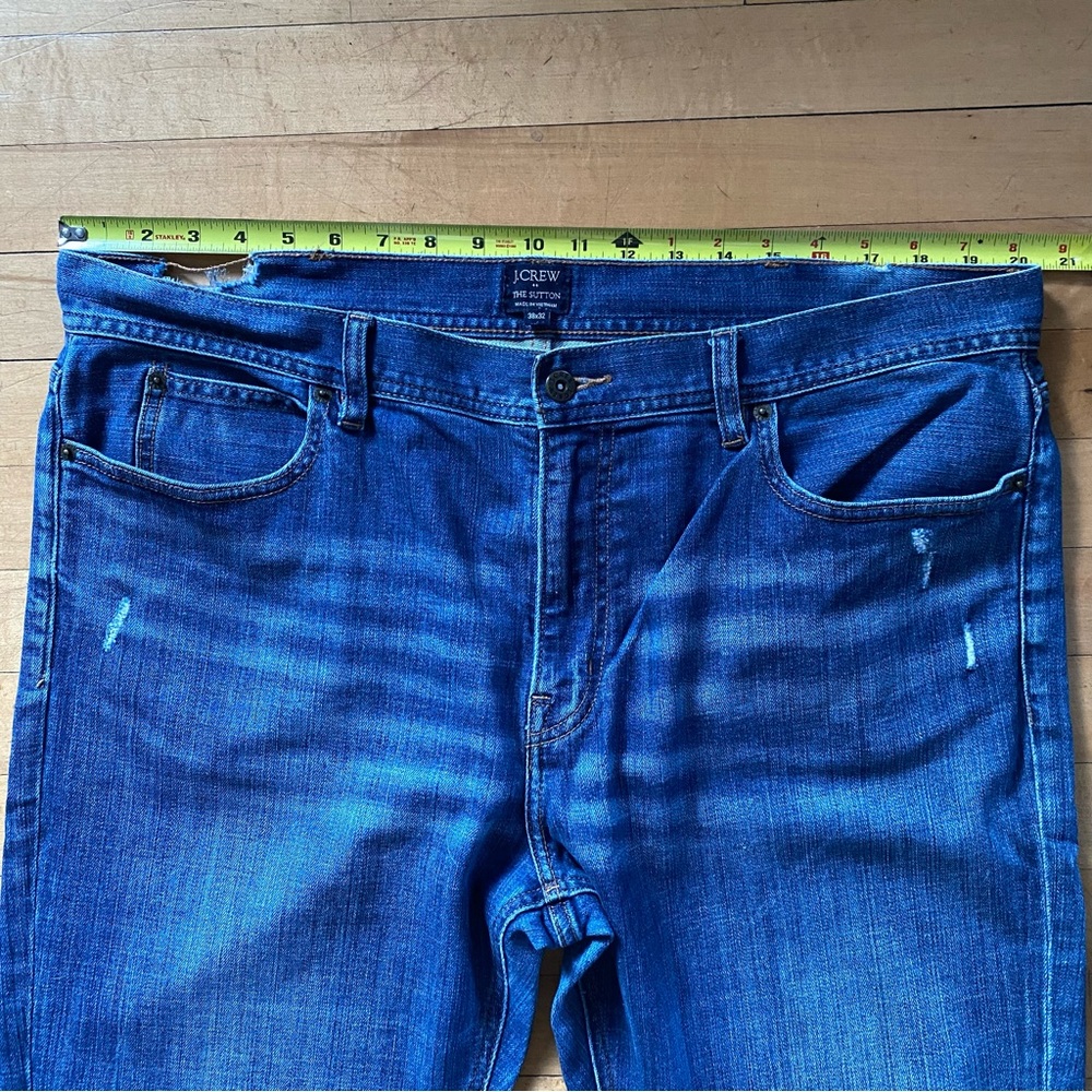 JCrew Sutton jeans 38x32